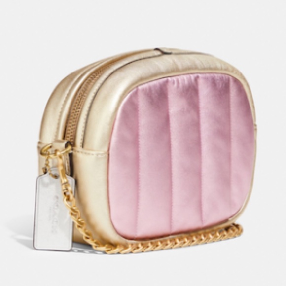 BNWT COACH Small Camera Bag With Colorblock Quilting Metallic Pink Multi AUTHENT - Picture 2 of 7